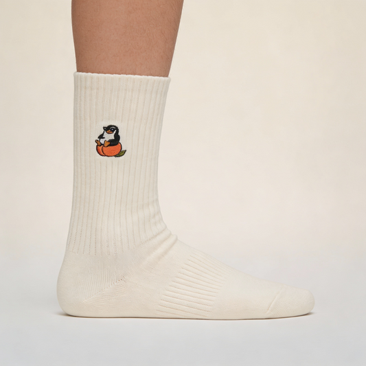 Baby Penguin Socks | Calcetines Streetwear con el Nuevo Diseño Baby Penguin